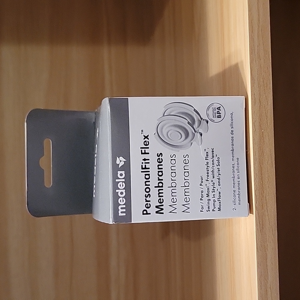 NWT Sealed Medela PersonalFit Flex 2  Membranes BPA free swing maxi Freestyle